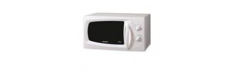 Four Micro Ondes M181DN Samsung
